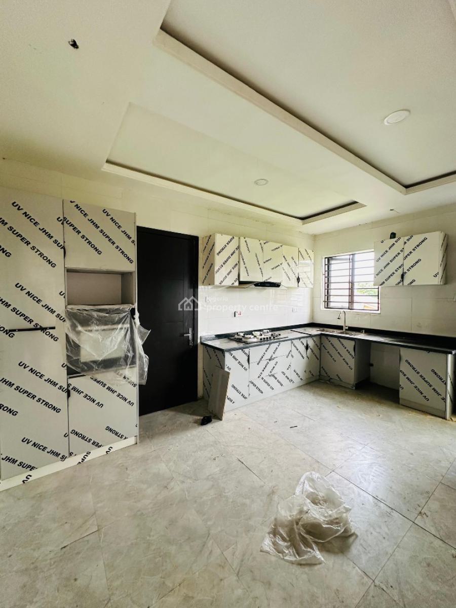 Newly Built 2 Bedroom Apartment, Maryland, Lagos, Flat / Apartment for Sale