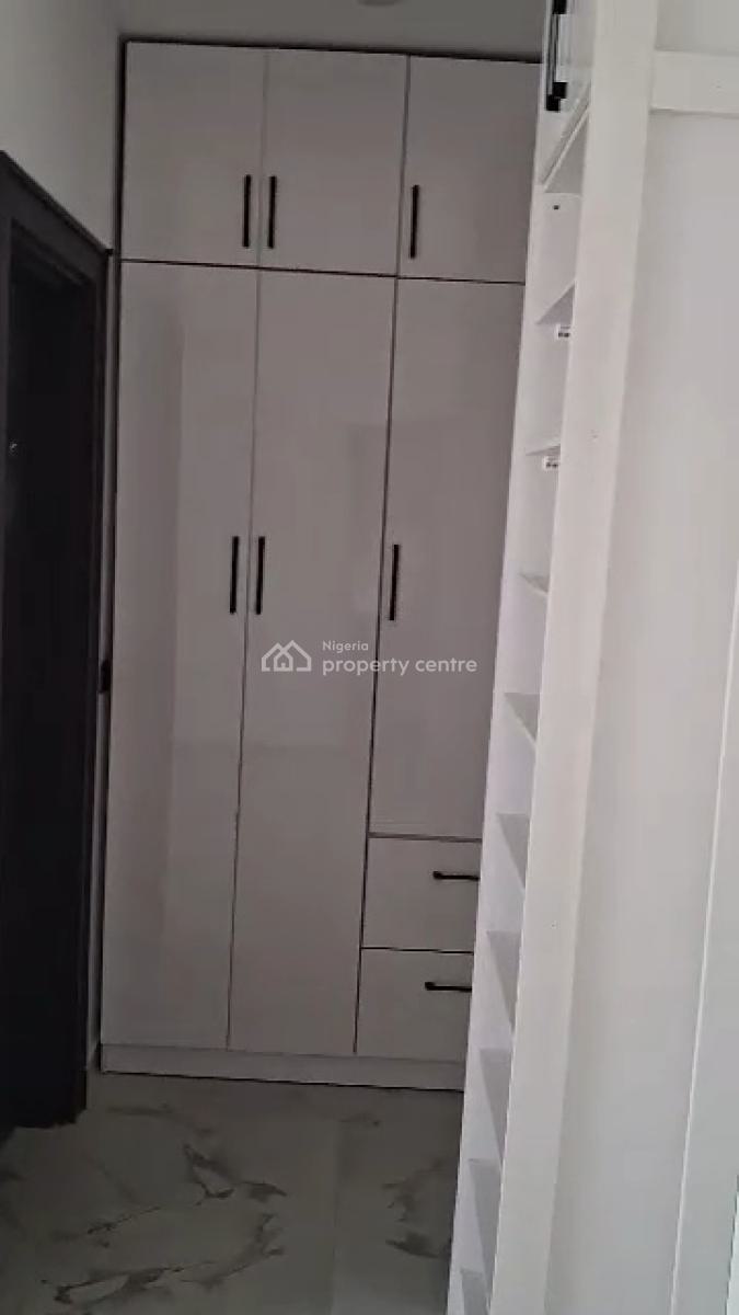 New 4 Bedroom Flat with Pool, Gym, Elevator, Off Banana Island Road, Banana Island, Ikoyi, Lagos, Flat / Apartment for Rent