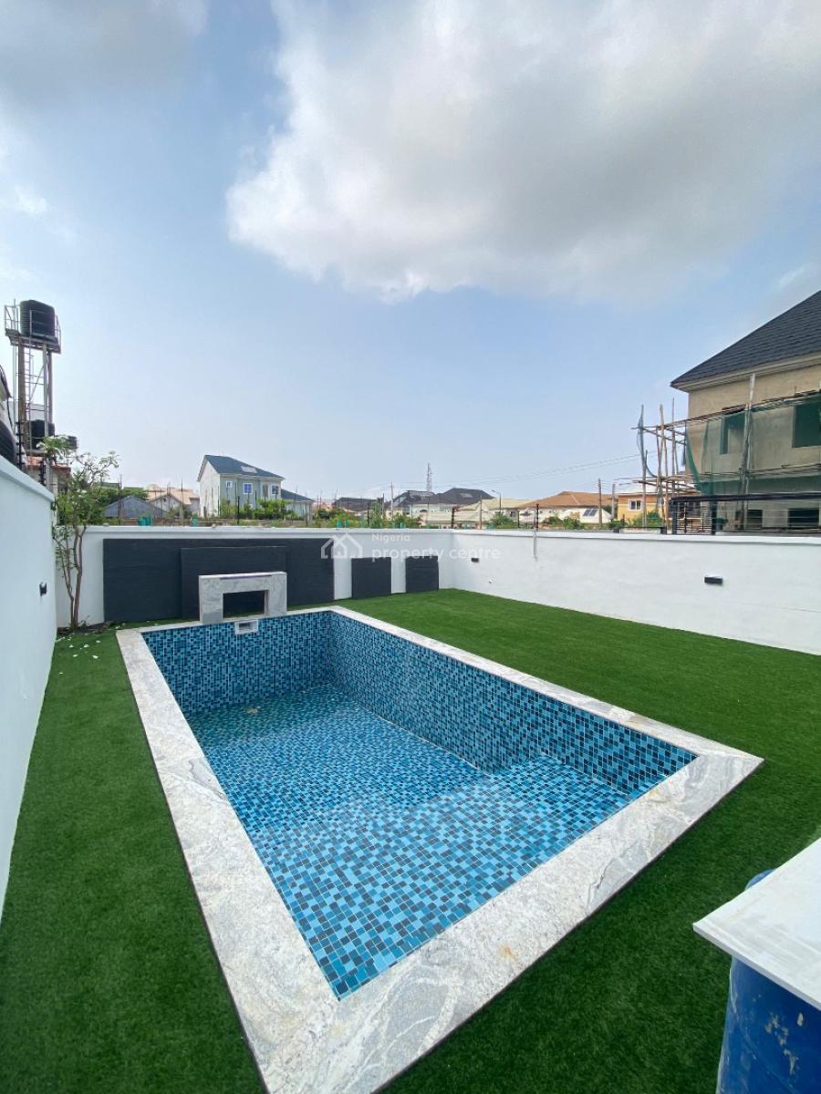 Lovely 5 Bedroom Contemporary Design Triplex with 1 En-suite Maid Room, Atlantic View Estate, Lekki Phase 1, Lekki, Lagos, Detached Duplex for Sale