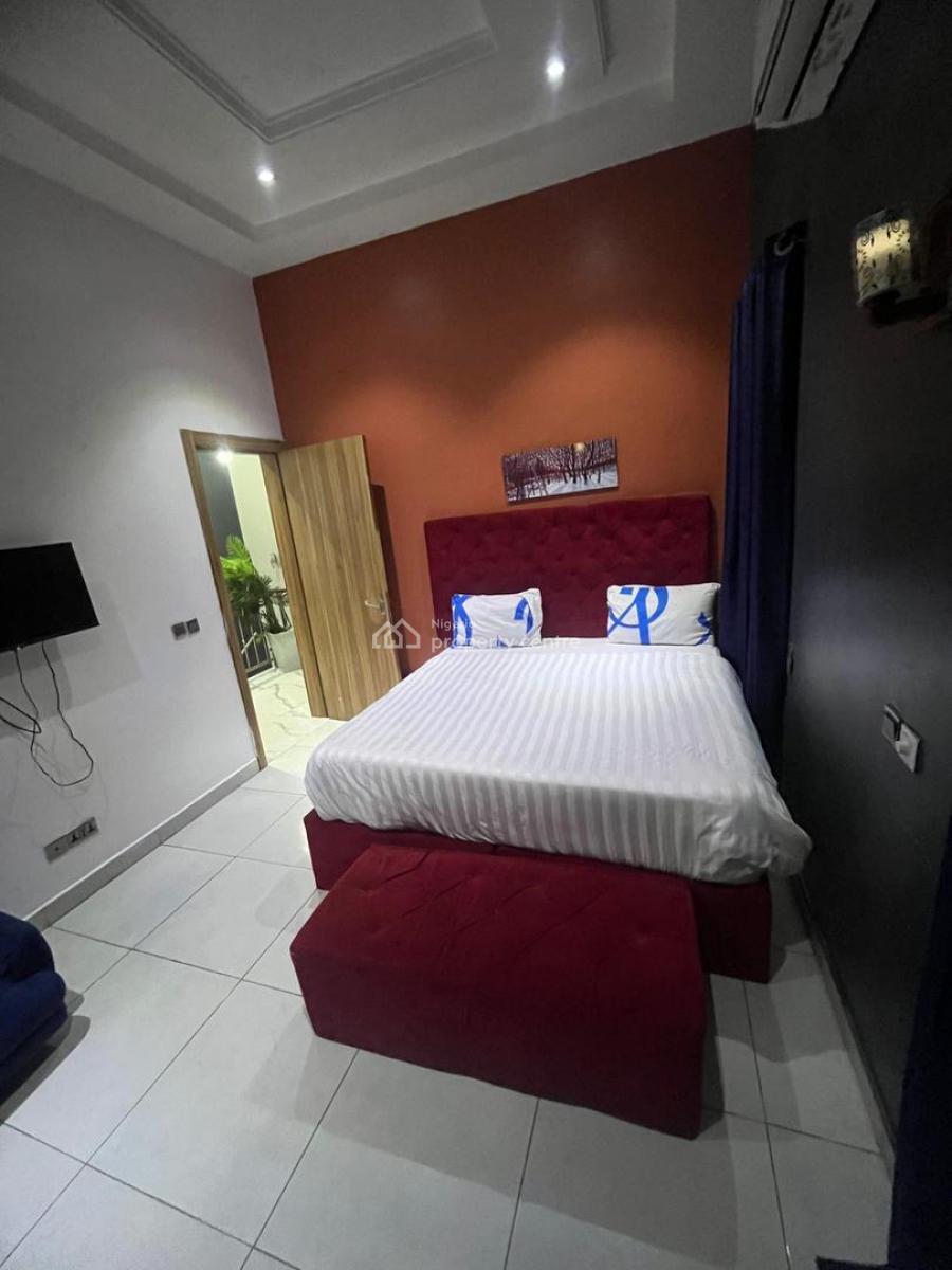 Well Furnished King-sized  4bedroom Duplex Self Compound Service Apart, Ikate, Lekki, Lagos, Flat / Apartment Short Let