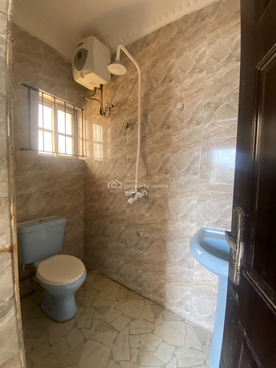 Neat and Serene 2bedrooms Flat (upstairs), Silverland Estate, Off Thera Annex Estate, Sangotedo, Ajah, Lagos, Sangotedo, Ajah, Lagos, Flat / Apartment for Rent