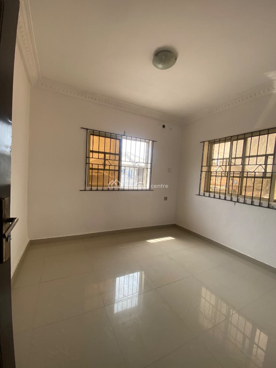 Neat and Serene 2bedrooms Flat (upstairs), Silverland Estate, Off Thera Annex Estate, Sangotedo, Ajah, Lagos, Sangotedo, Ajah, Lagos, Flat / Apartment for Rent