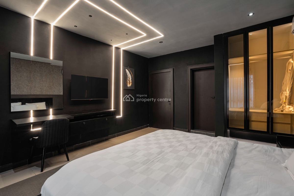 My Brand New 2 Bedroom Apartment with Ps5, Snooker Table, and Pool, Lekki Phase 1, Lekki, Lagos, Flat / Apartment Short Let