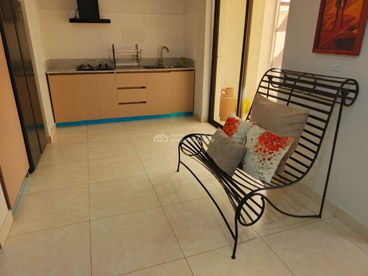 2 Bedrooms Apartments, No 1 Nnena Orji Street, Osapa, Lekki, Lagos, Flat / Apartment Short Let