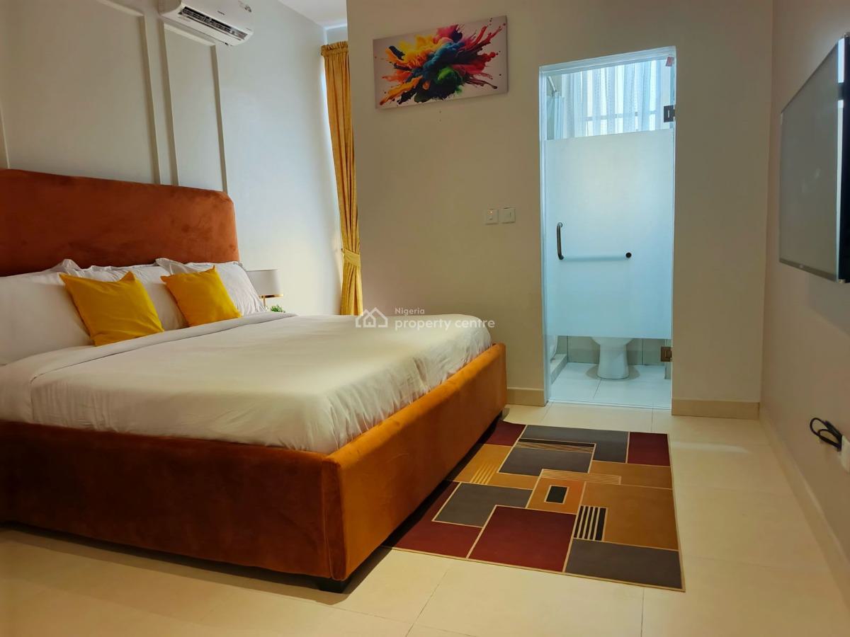 2 Bedrooms Apartments, No 1 Nnena Orji Street, Osapa, Lekki, Lagos, Flat / Apartment Short Let