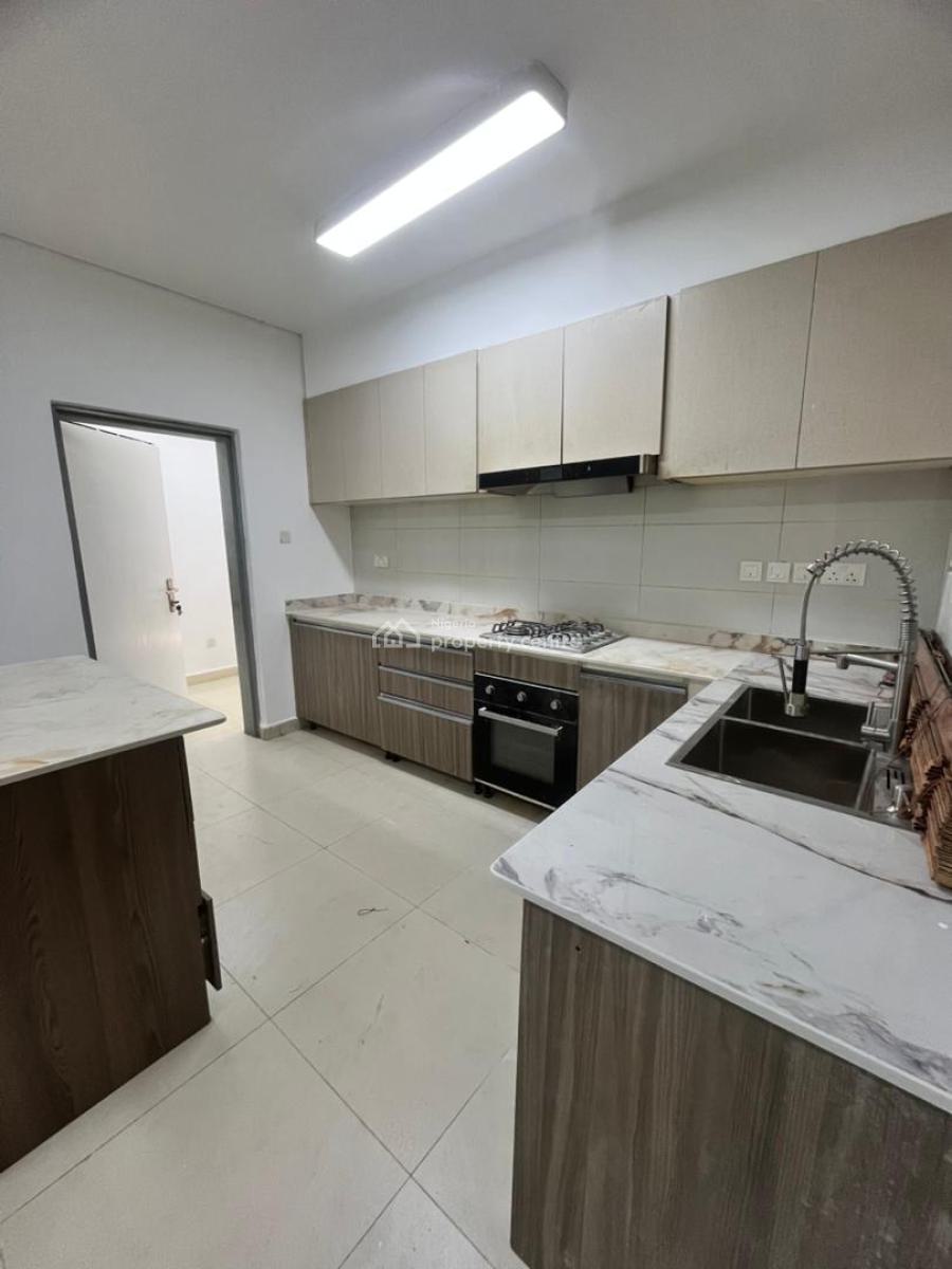 Lovely 4 Bedroom Semi-detached Duplex with Bq, Lekki, Lagos, Semi-detached Duplex for Rent