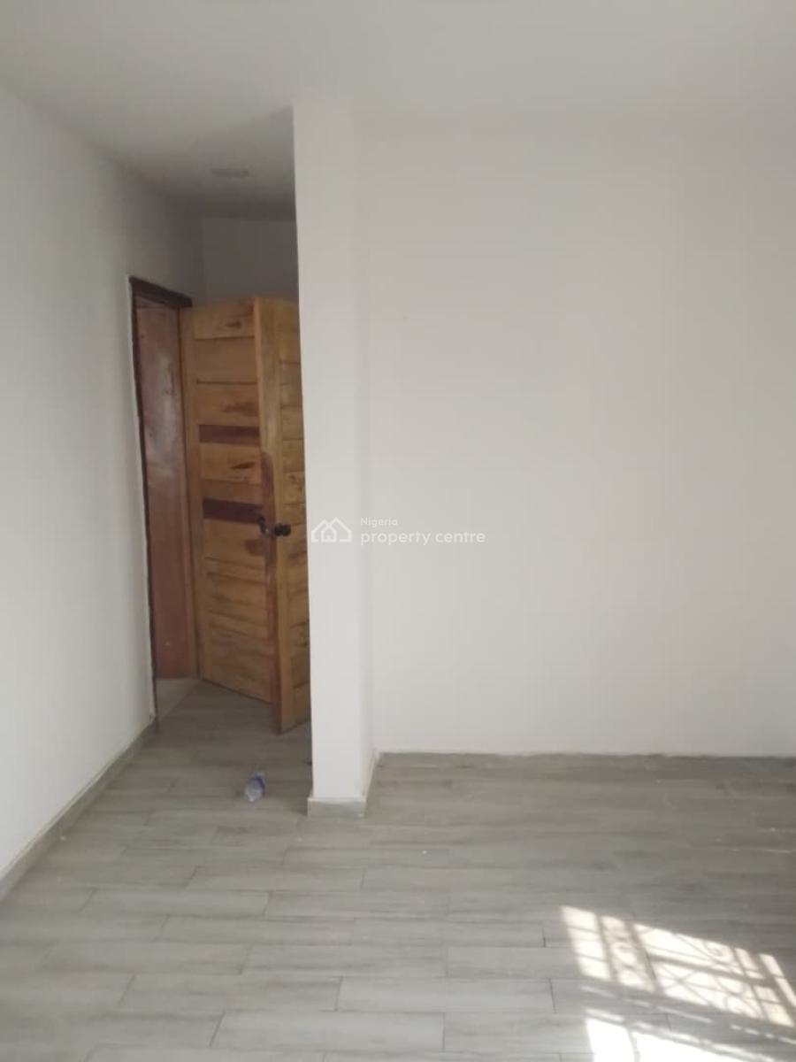 This Is a Lovely 2bed Room Apartment, Ologolo, Lekki, Lagos, Flat / Apartment for Rent