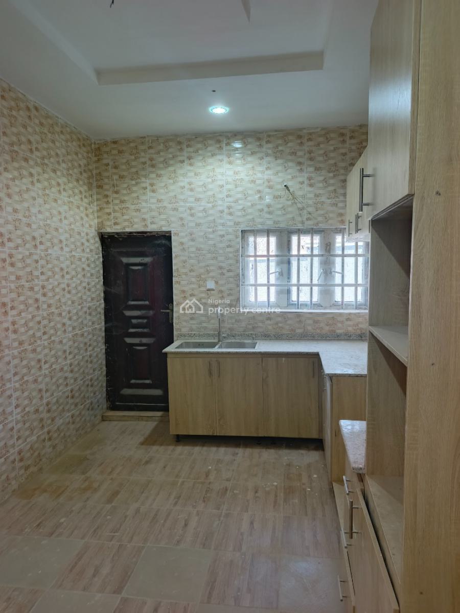 Standardly Finished 4 Bedroom Terrace Duplex, Gwarinpa, Abuja, Terraced Duplex for Sale