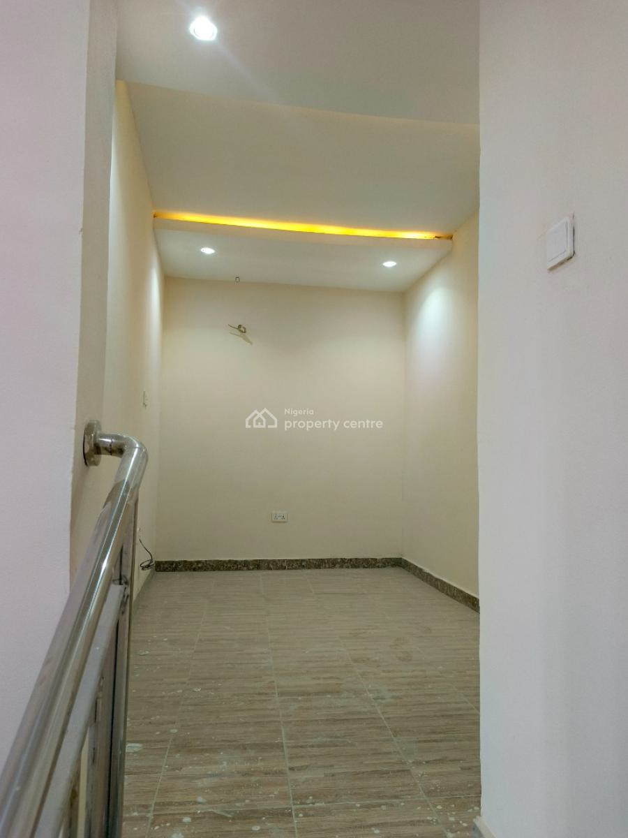 Standardly Finished 4 Bedroom Terrace Duplex, Gwarinpa, Abuja, Terraced Duplex for Sale