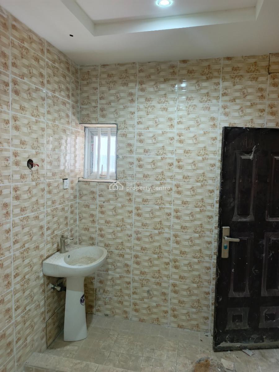 Standardly Finished 4 Bedroom Terrace Duplex, Gwarinpa, Abuja, Terraced Duplex for Sale