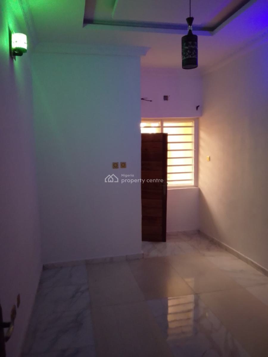 This Is a Lovely 2bed Room Apartment, Ologolo, Lekki, Lagos, Flat / Apartment for Rent