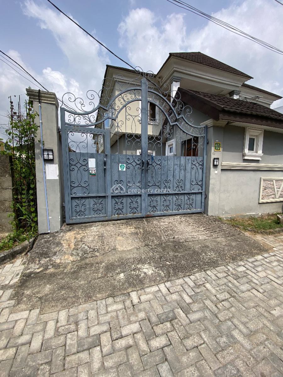 Upstairs 3bedroom Flat Just Two Tenants in a Compound, Peninsula Gardens Estate, Sangotedo, Ajah, Lagos, Flat / Apartment for Rent