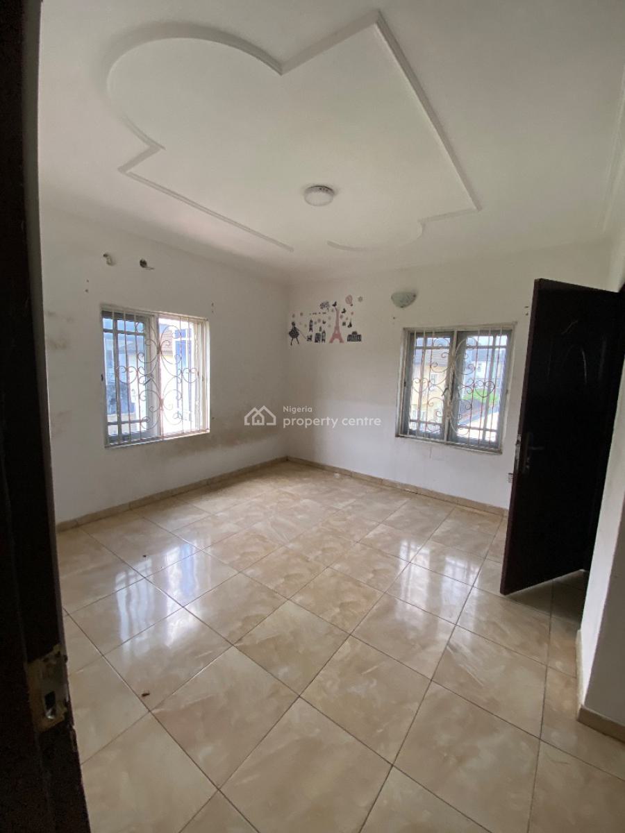 Upstairs 3bedroom Flat Just Two Tenants in a Compound, Peninsula Gardens Estate, Sangotedo, Ajah, Lagos, Flat / Apartment for Rent