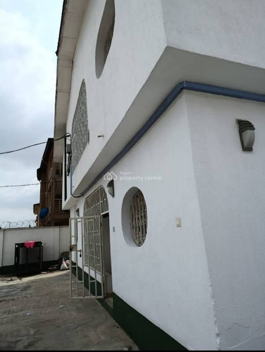Well Structured 4 Flats of 3 Bedroom, Unity Estate, Off Isiba Oluwo, Egbeda, Alimosho, Lagos, Block of Flats for Sale
