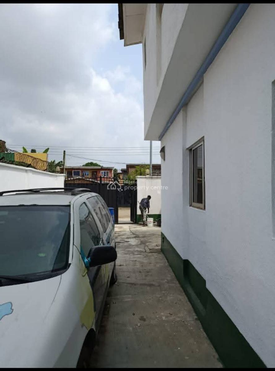 Well Structured 4 Flats of 3 Bedroom, Unity Estate, Off Isiba Oluwo, Egbeda, Alimosho, Lagos, Block of Flats for Sale