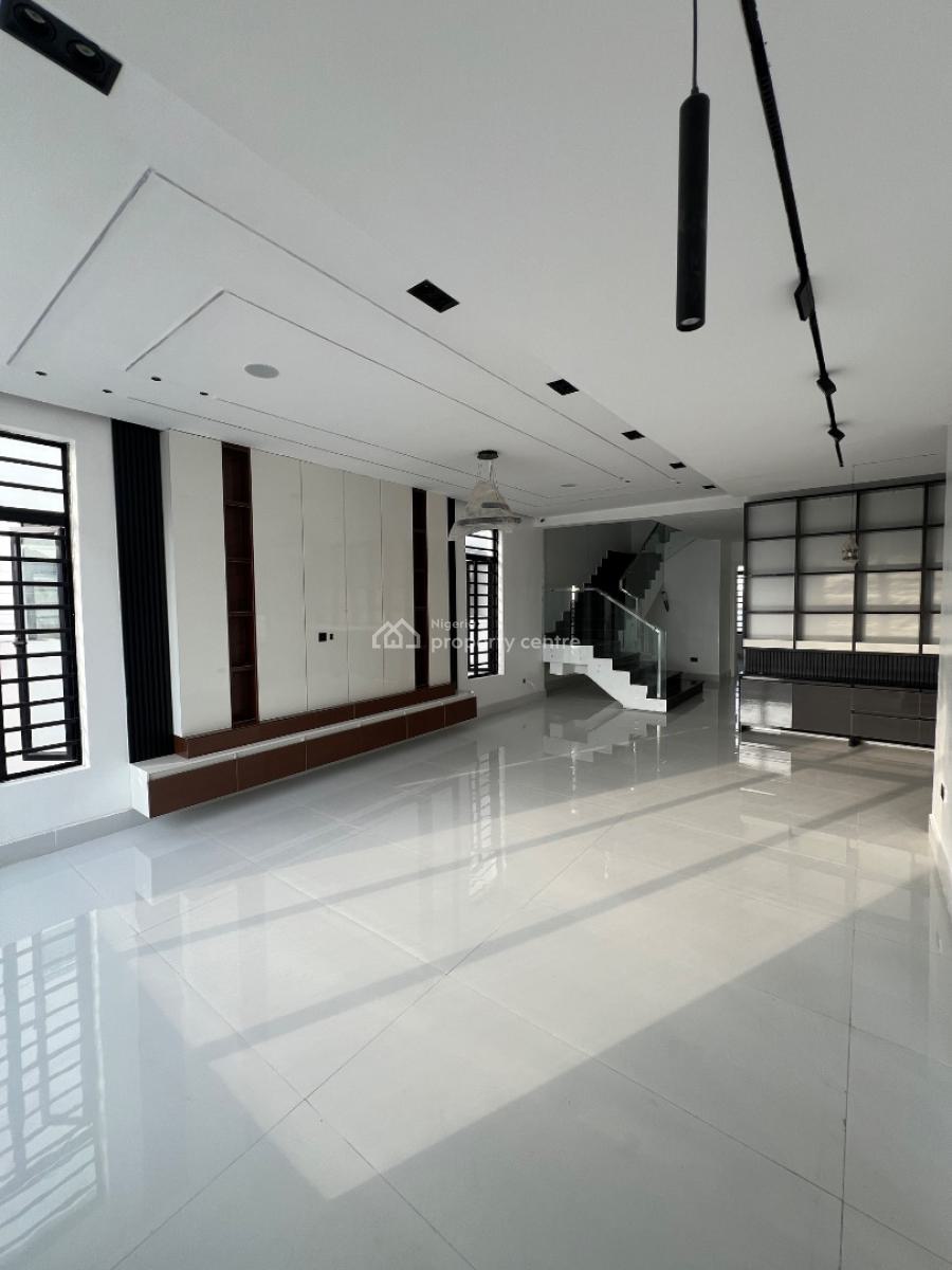 5 Bedroom Fully Detached Duplex with Bq, Lekki Phase 1, Lekki, Lagos, Detached Duplex for Sale