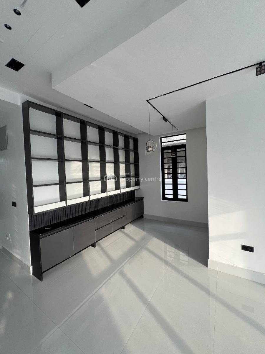 5 Bedroom Fully Detached Duplex with Bq, Lekki Phase 1, Lekki, Lagos, Detached Duplex for Sale