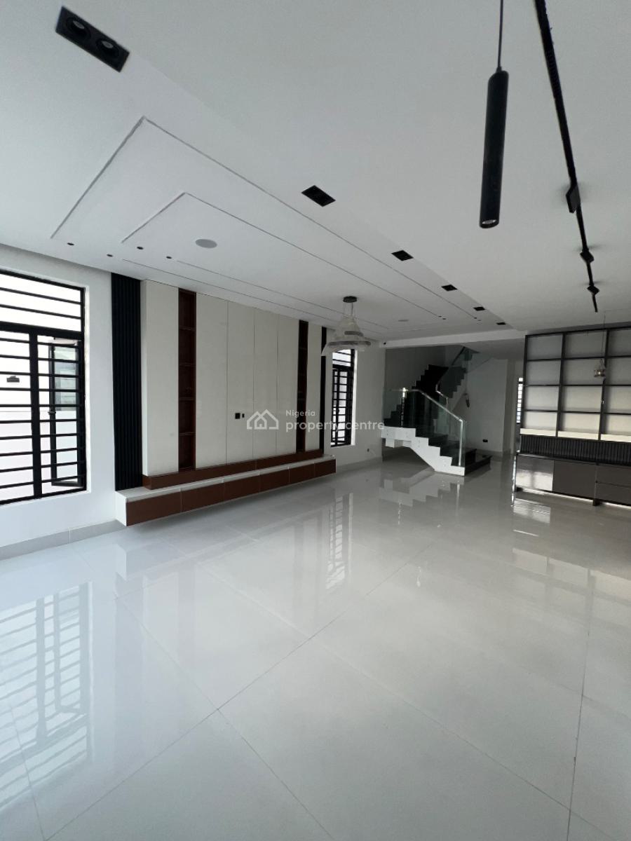 5 Bedroom Fully Detached Duplex with Bq, Lekki Phase 1, Lekki, Lagos, Detached Duplex for Sale