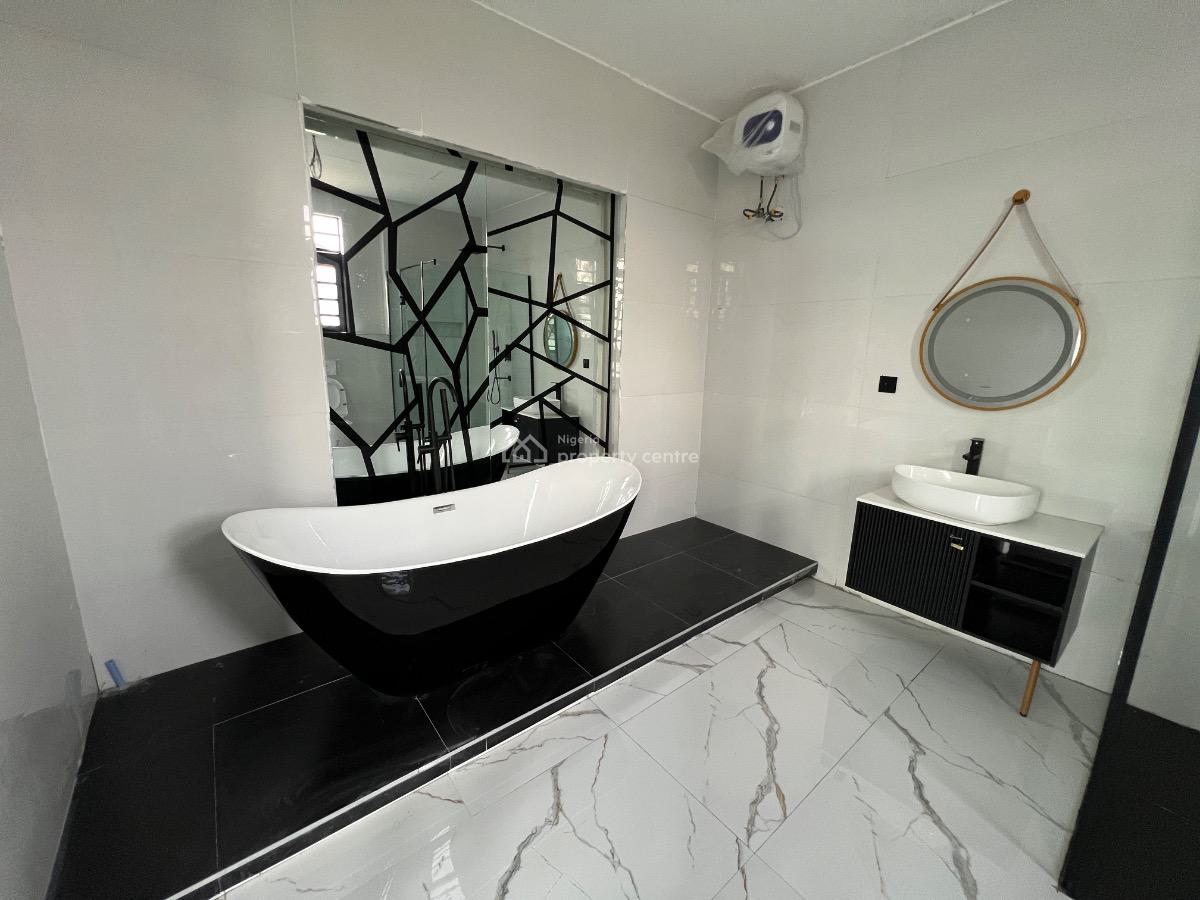 5 Bedroom Fully Detached Duplex with Bq, Lekki Phase 1, Lekki, Lagos, Detached Duplex for Sale