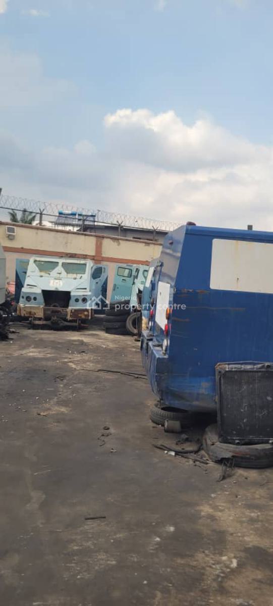 Spacious Property, Odunlami Street, Ilupeju, Lagos, Warehouse for Sale