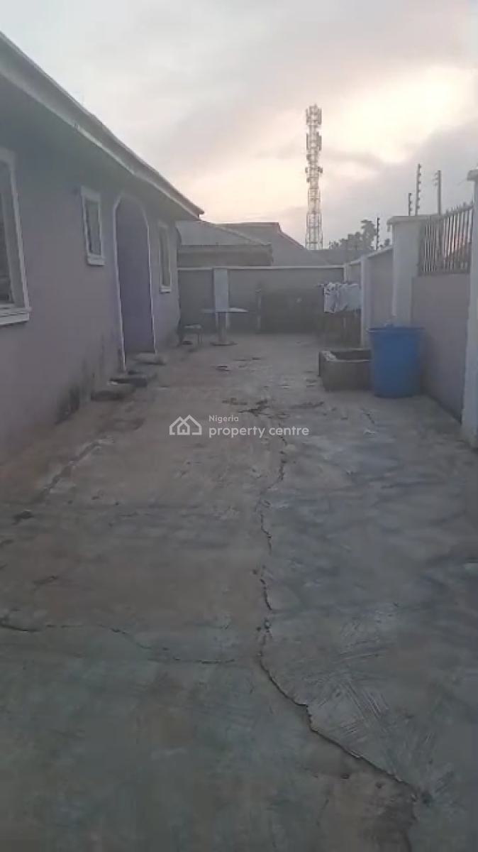 3 Bedroom Flat, Ayekale, Osogbo, Osun, Detached Bungalow for Sale