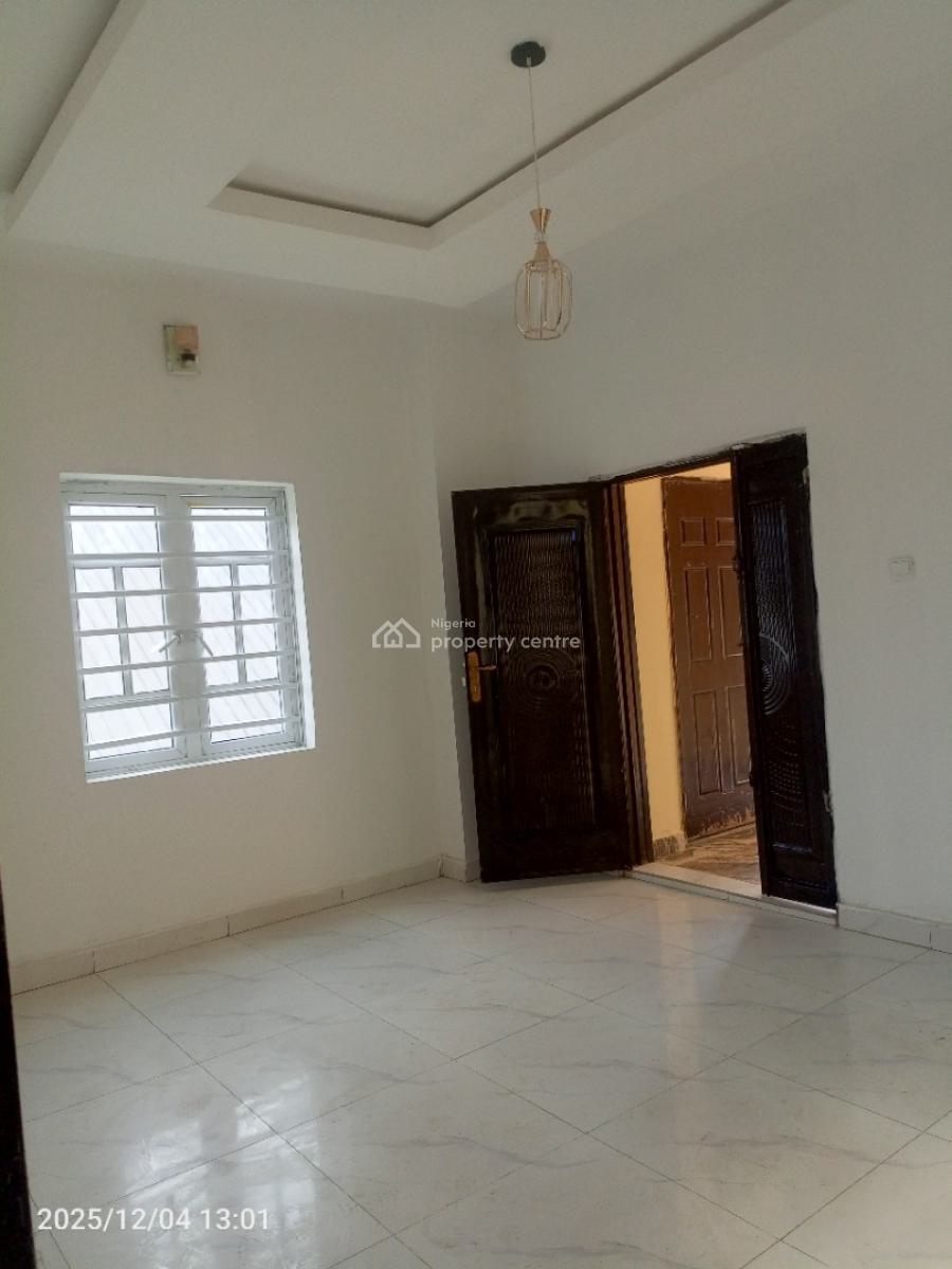 1 Bedroom Luxurious Upstairs Spacious Mini Flat, By Readington School, Olokonla, Ajah, Lagos, Mini Flat (room and Parlour) for Rent