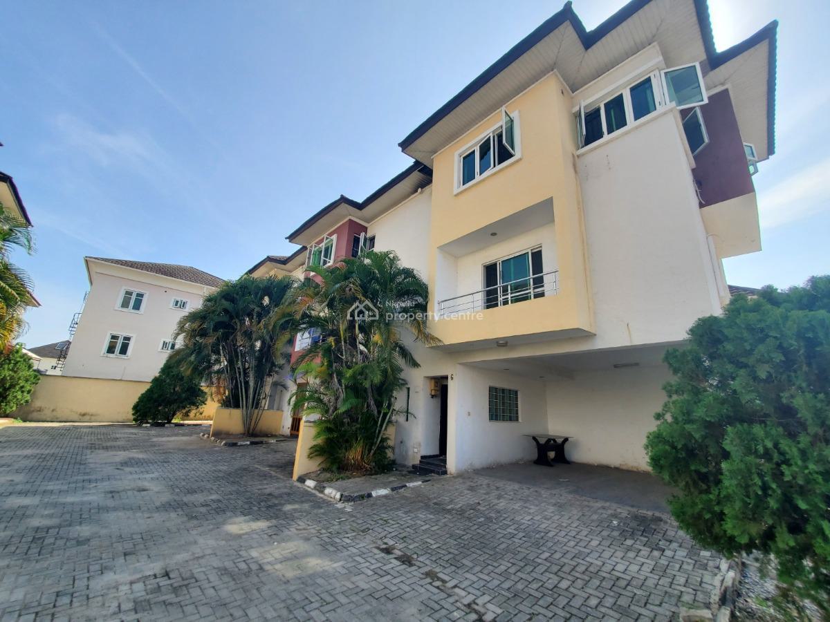 4bedroom Terrace, Ikota, Lekki, Lagos, Terraced Duplex for Rent