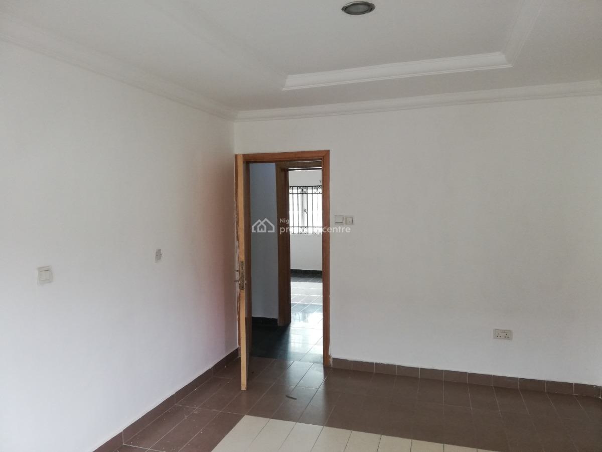4bedroom Terrace, Ikota, Lekki, Lagos, Terraced Duplex for Rent