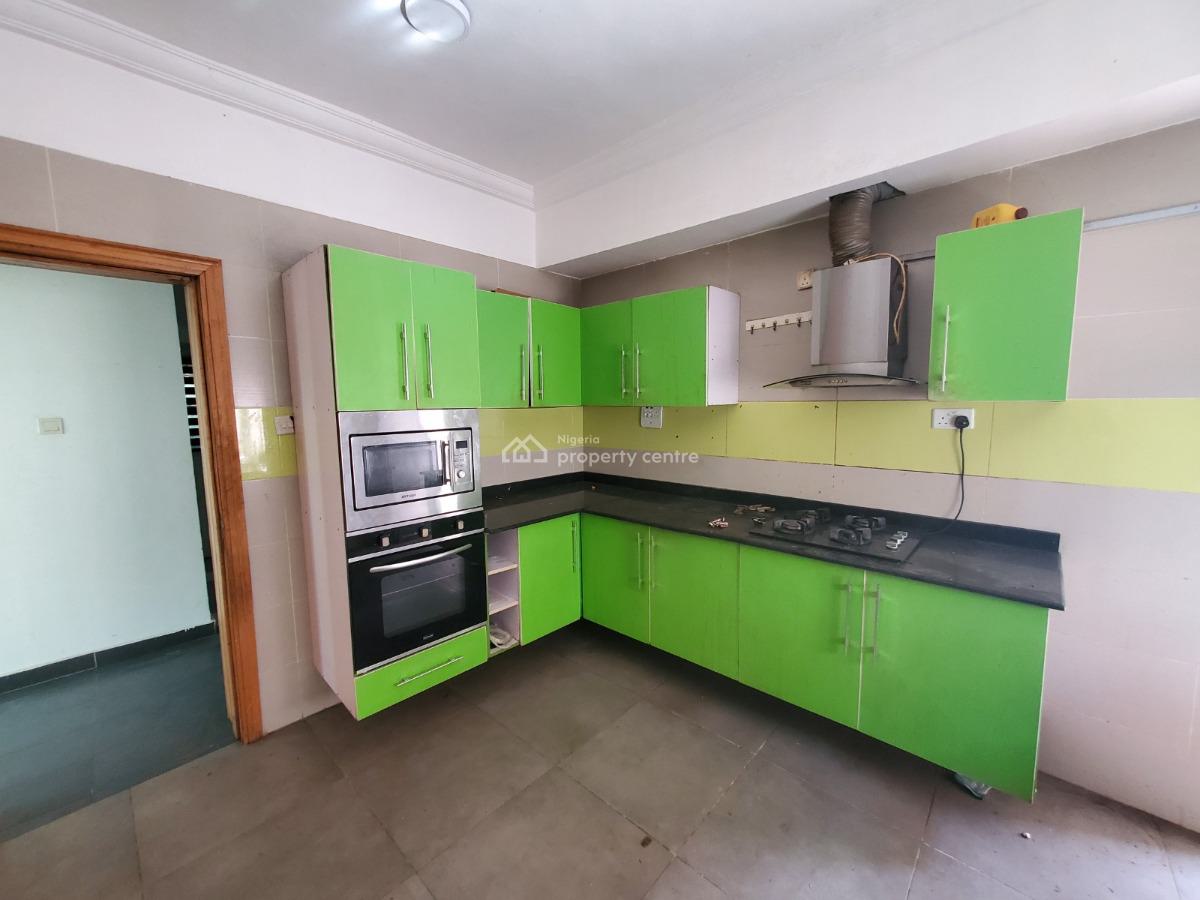 4bedroom Terrace, Ikota, Lekki, Lagos, Terraced Duplex for Rent