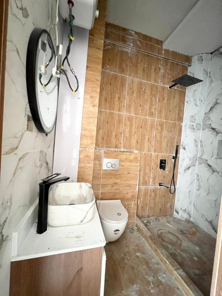 Luxury 2 Bedroom Apartment with Excellent Facilities, Lekki, Lagos, Flat / Apartment for Sale