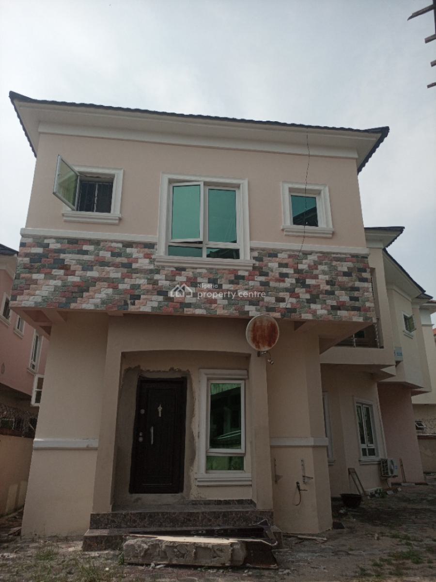 a Well Renovated 5 Bedroom Fully Detached Duplex with Bq, Orchid Road Before Orchid Rooudabout, Lekki Phase 2, Lekki, Lagos, Detached Duplex for Rent