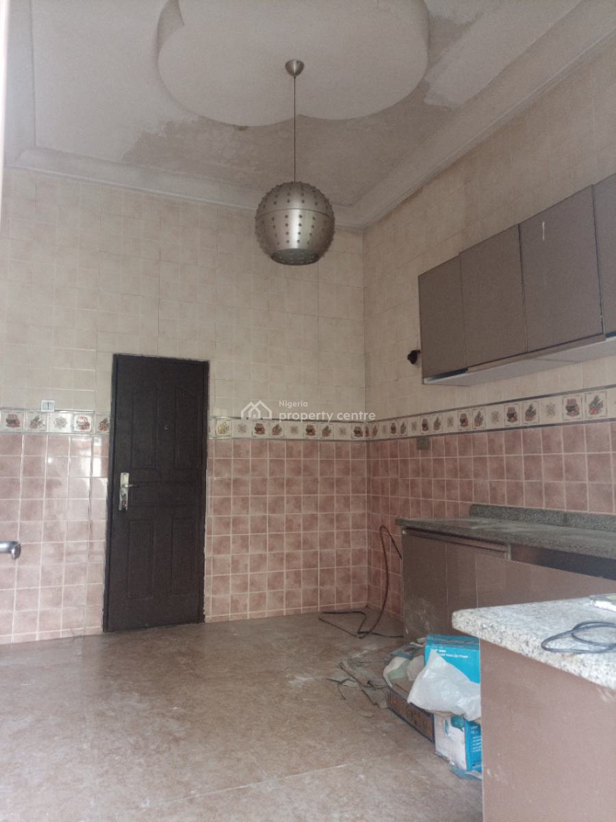 a Well Renovated 5 Bedroom Fully Detached Duplex with Bq, Orchid Road Before Orchid Rooudabout, Lekki Phase 2, Lekki, Lagos, Detached Duplex for Rent