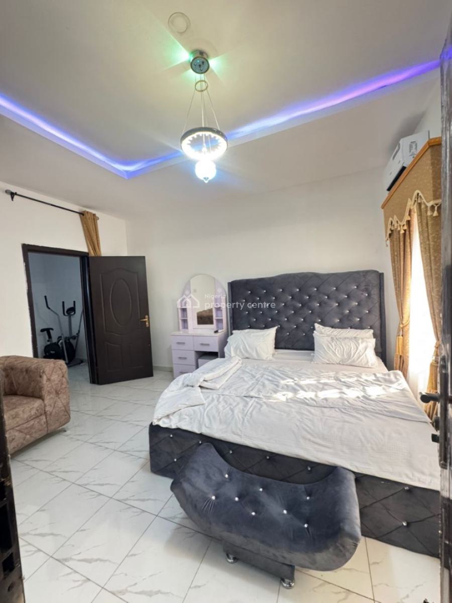 Awoof Distress 4 Bedroom Terrace Duplex, Ikota, Lekki, Lagos, Terraced Duplex for Sale