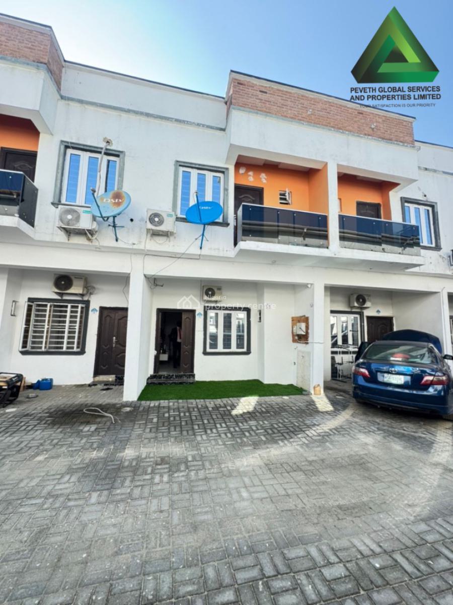 Awoof Distress 4 Bedroom Terrace Duplex, Ikota, Lekki, Lagos, Terraced Duplex for Sale