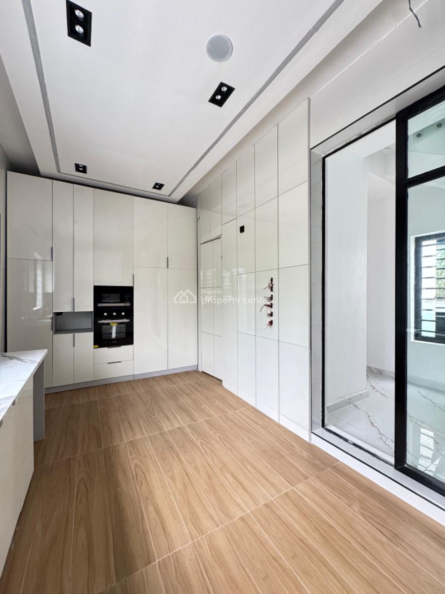 Stunning   5 Bedroom  Detached Duplex with a Bq with Swimming Pool, Ikota, Lekki, Lagos, Detached Duplex for Sale