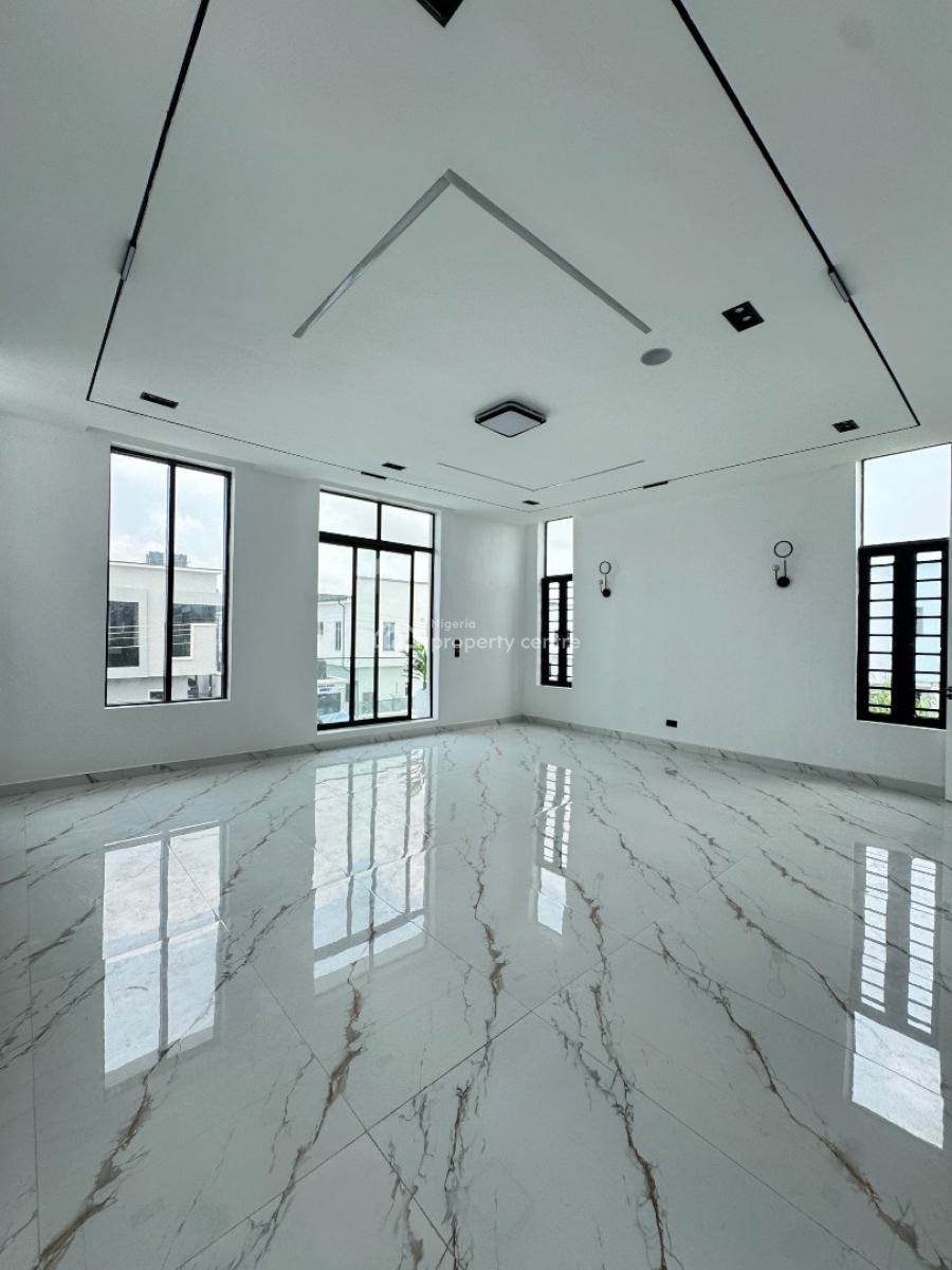 Stunning   5 Bedroom  Detached Duplex with a Bq with Swimming Pool, Ikota, Lekki, Lagos, Detached Duplex for Sale