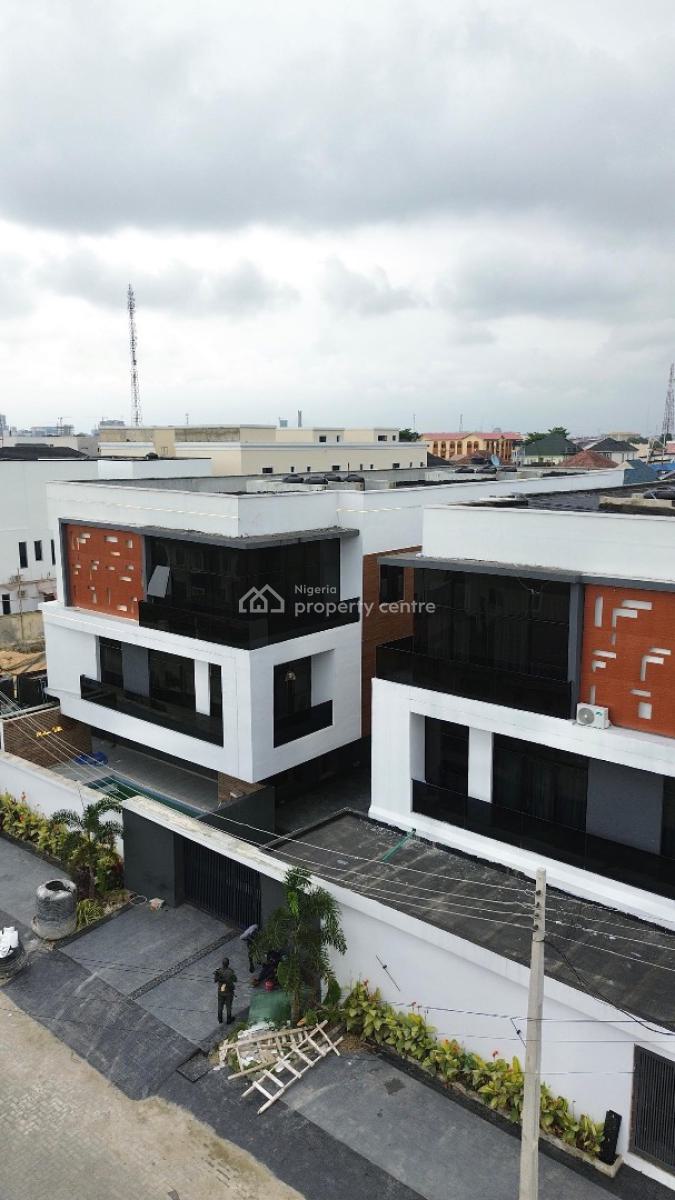 4 Bedroom Terrace with a Bq, Lekki Phase 1, Lekki, Lagos, Terraced Duplex for Sale
