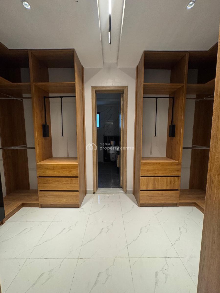 4 Bedroom Terrace with a Bq, Lekki Phase 1, Lekki, Lagos, Terraced Duplex for Sale