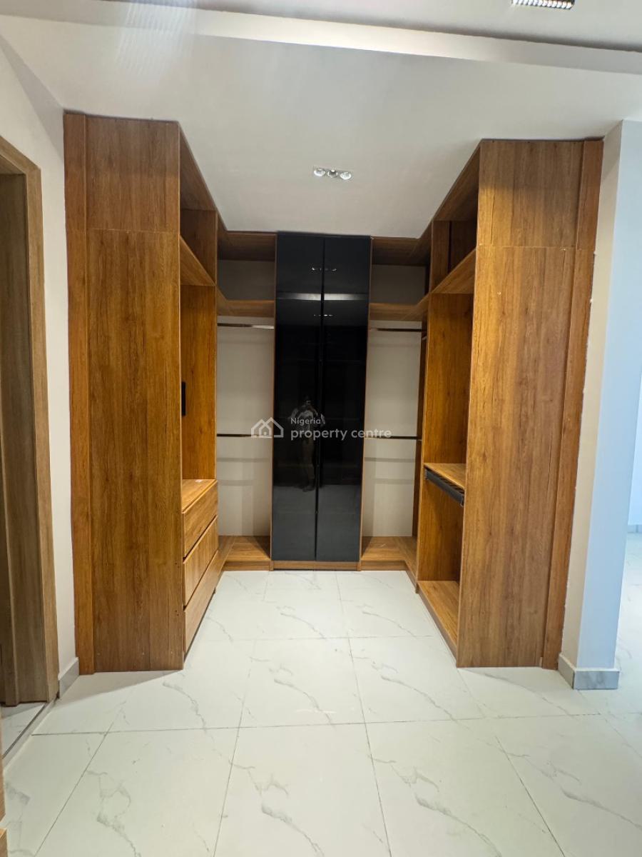 4 Bedroom Terrace with a Bq, Lekki Phase 1, Lekki, Lagos, Terraced Duplex for Sale