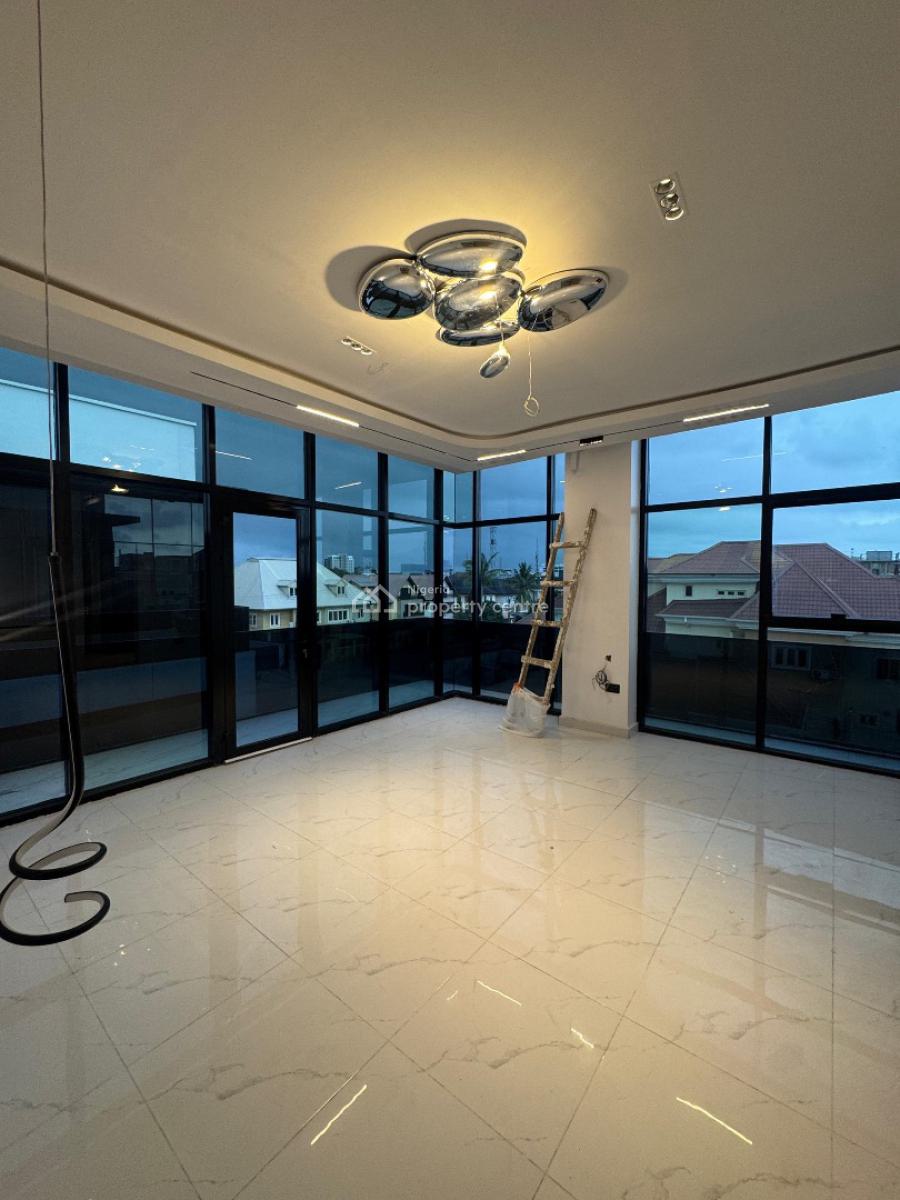 4 Bedroom Terrace with a Bq, Lekki Phase 1, Lekki, Lagos, Terraced Duplex for Sale