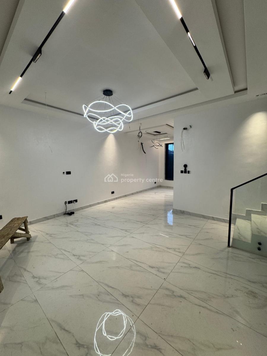 4 Bedroom Terrace with a Bq, Lekki Phase 1, Lekki, Lagos, Terraced Duplex for Sale