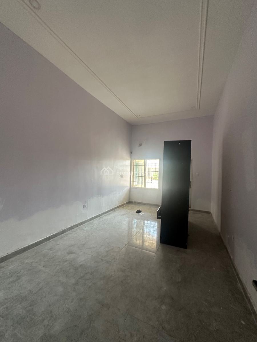 Luxury Spacious 3 Bedroom Apartment, on The Express, Lokogoma District, Abuja, Flat / Apartment for Rent