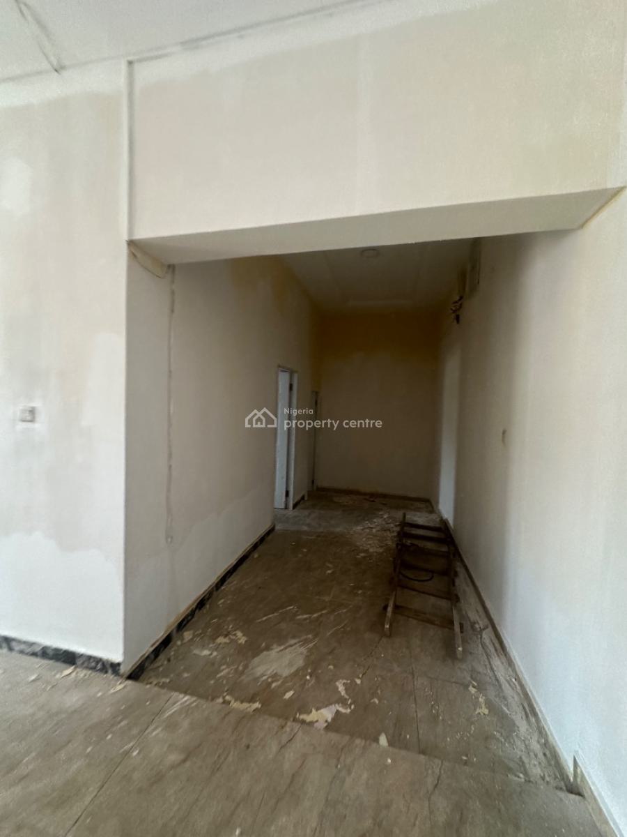 Luxury Spacious 3 Bedroom Apartment, on The Express, Lokogoma District, Abuja, Flat / Apartment for Rent