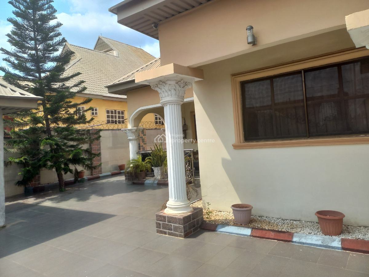 5 Bedroom Bungalow, G.r.a, Asaba, Delta, Detached Bungalow for Sale