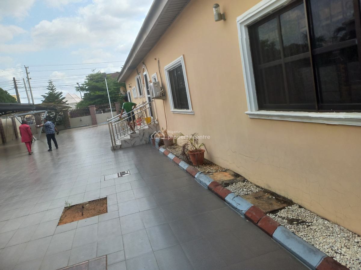 5 Bedroom Bungalow, G.r.a, Asaba, Delta, Detached Bungalow for Sale