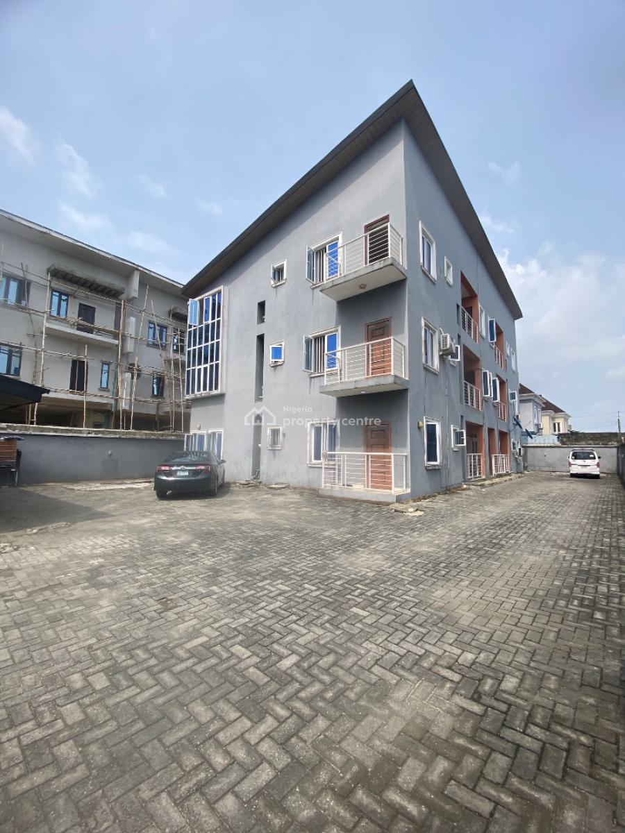 Spacious All En Suite Rooms Upstairs, Peninsula Garden Estate, Olokonla, Ajah, Lagos, Flat / Apartment for Rent