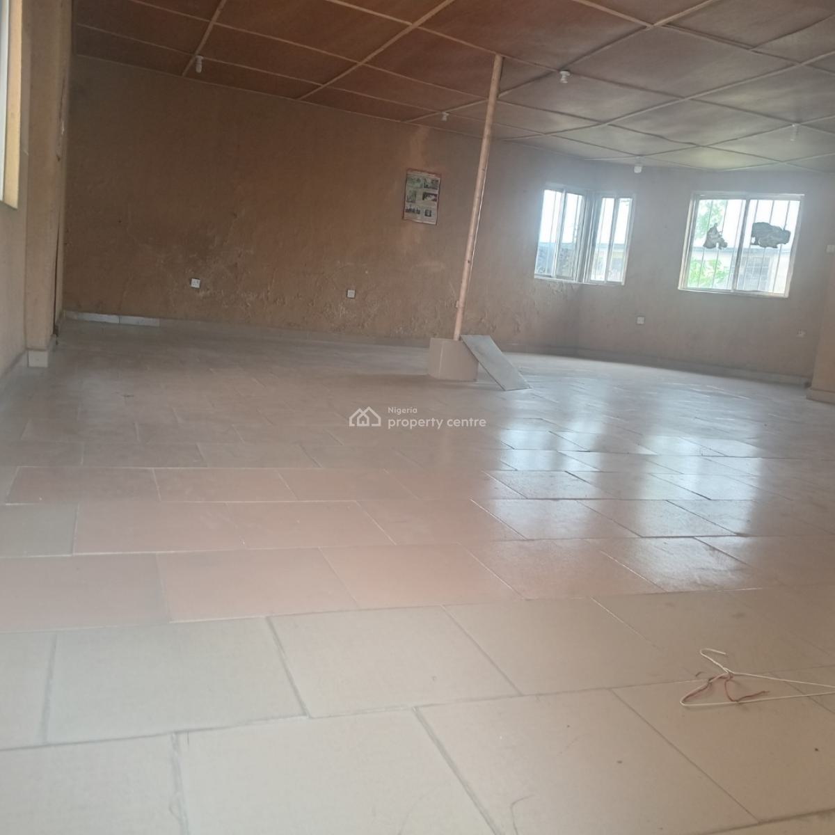 a Nice Open Plan Office, Ilupeju Street, Dolphin Estate, Ikoyi, Lagos, Commercial Property for Rent