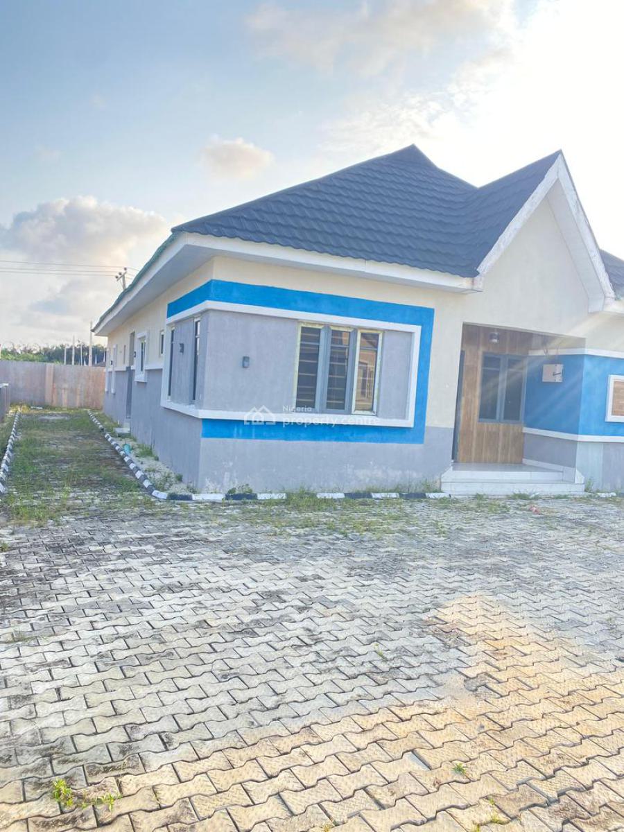3 Bedroom Detached Bungalow with Bq, Behind Mayfair, Awoyaya, Ibeju Lekki, Lagos, Detached Bungalow for Sale