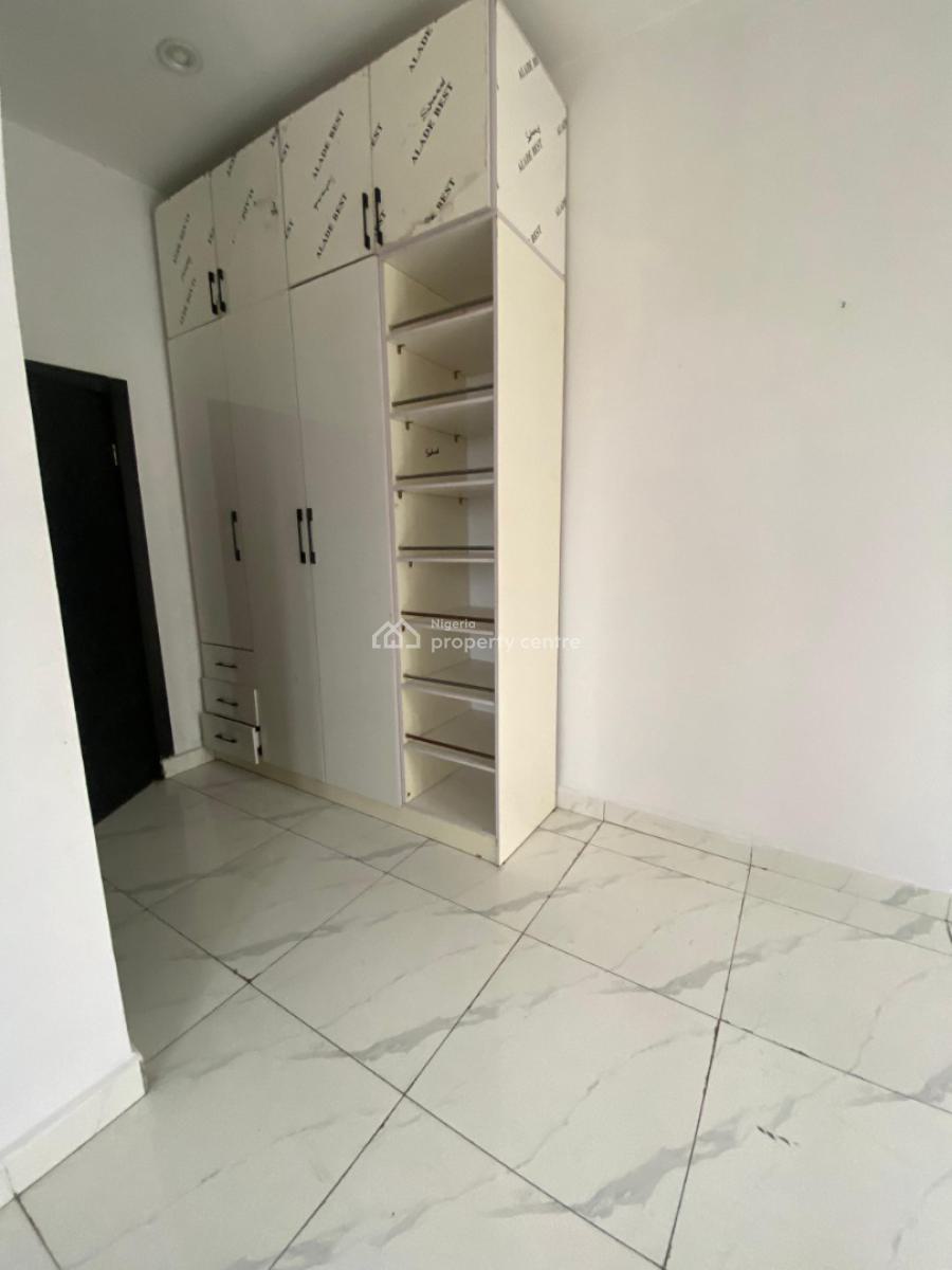 Exquisite 3 Bedroom Apartment, Ikota, Lekki Phase 2, Lekki, Lagos, Flat / Apartment for Rent
