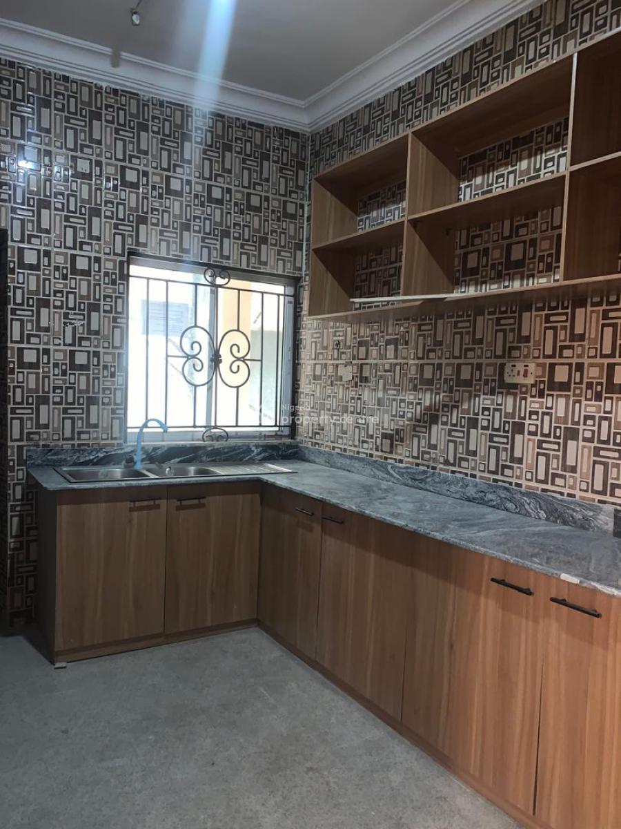Recently Renovated 3 Bedroom Flat, Chevy View Estate, Chevron, Lekki, Lagos, House for Rent